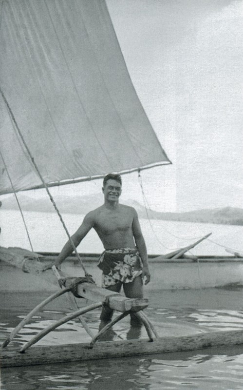 The Australian voyagers were drawn to fellow sailors and exotic craft, this combination recorded in Tahiti